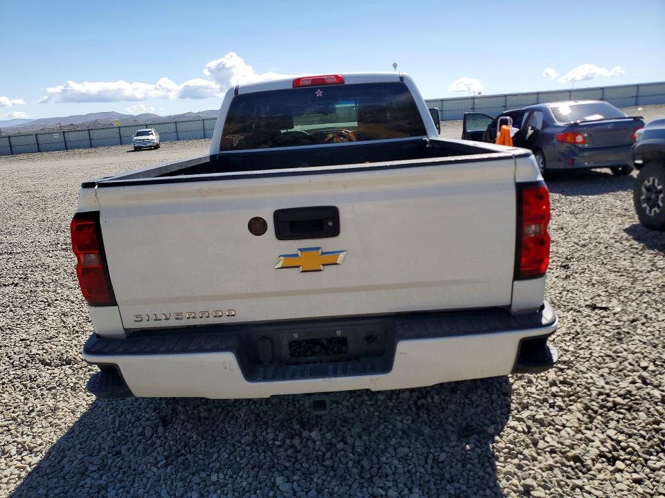 Продажа на аукционе авто 2018 Chevrolet Silverado, vin: 3GCUKPECXJG466717, номер лота: 48548306