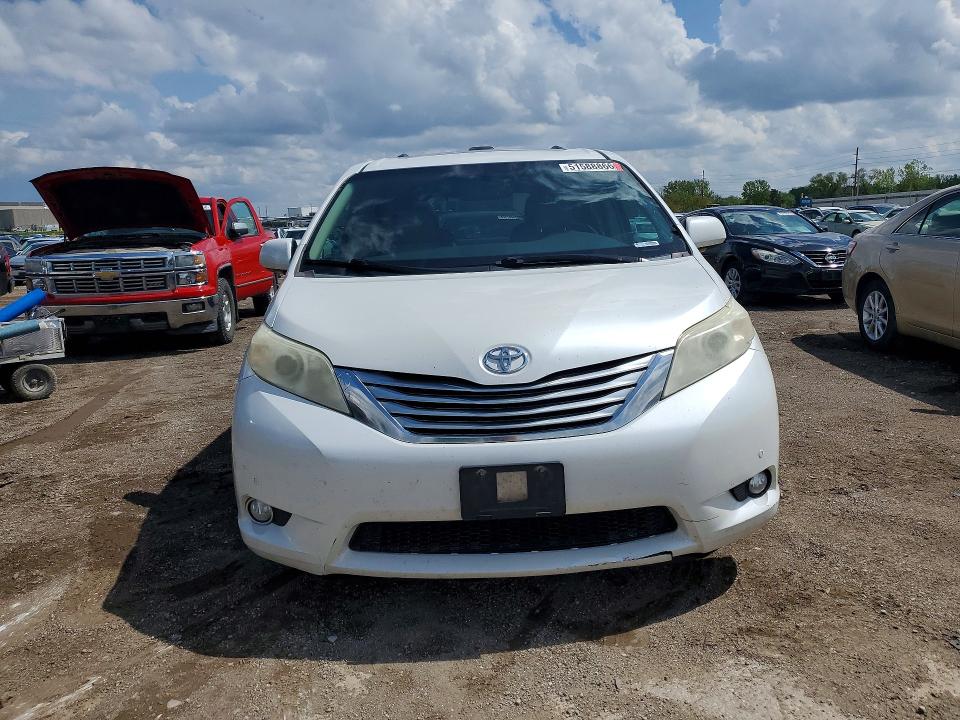Продаж на аукціоні авто 2011 Toyota Sienna, vin: 5TDYK3DC2BS004747, номер лоту: 51588866