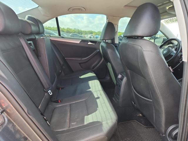 2011 Volkswagen Jetta მანქანა იყიდება აუქციონზე, vin: 3VWLL7AJ4BM111703, აუქციონის ნომერი: 48420916