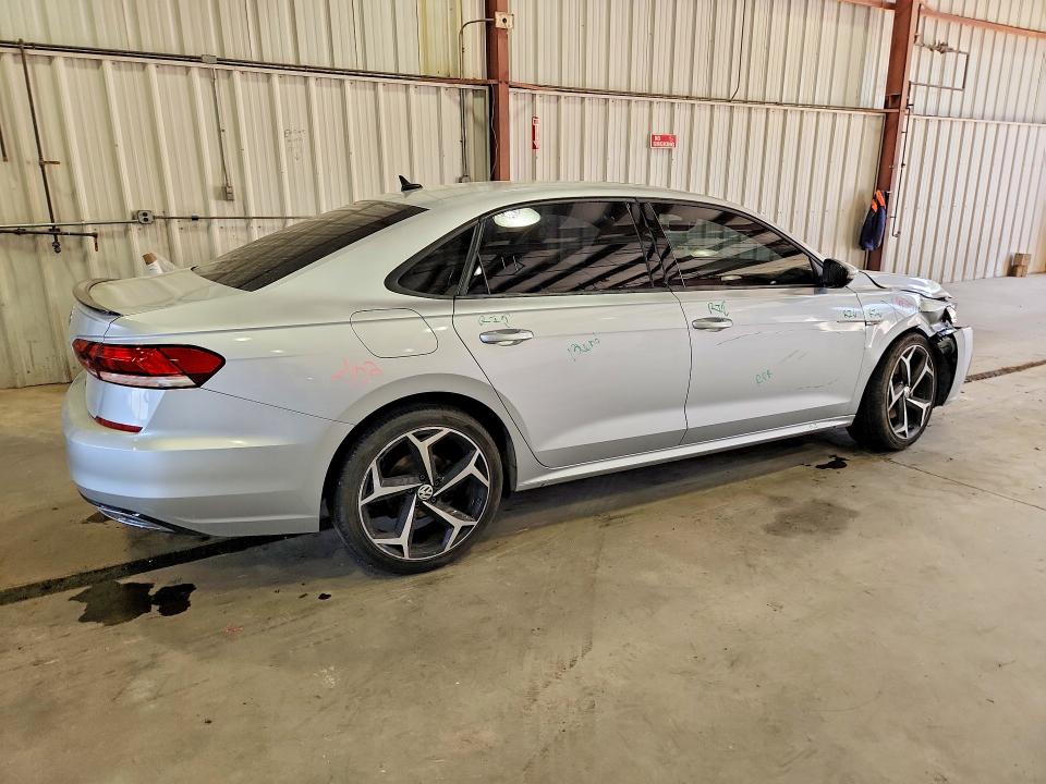 2021 Volkswagen Passat მანქანა იყიდება აუქციონზე, vin: 1VWMA7A39MC003111, აუქციონის ნომერი: 49235526
