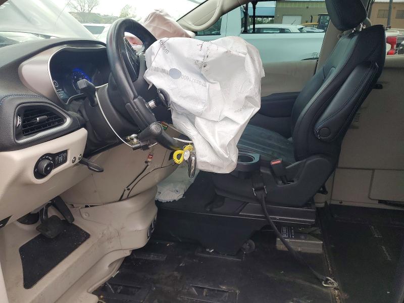 49625056 :رقم المزاد ، 2C4RC1BG3MR588213 vin ، 2021 Chrysler Pacifica مزاد بيع