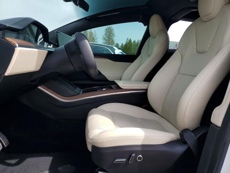 50727276 :رقم المزاد ، 7SAXCBE51PF403490 vin ، 2023 Tesla Model X مزاد بيع
