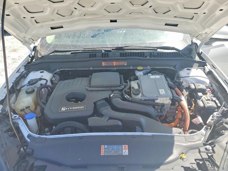 50502106 :رقم المزاد ، 3FA6P0LU4KR120221 vin ، 2019 Ford Fusion مزاد بيع