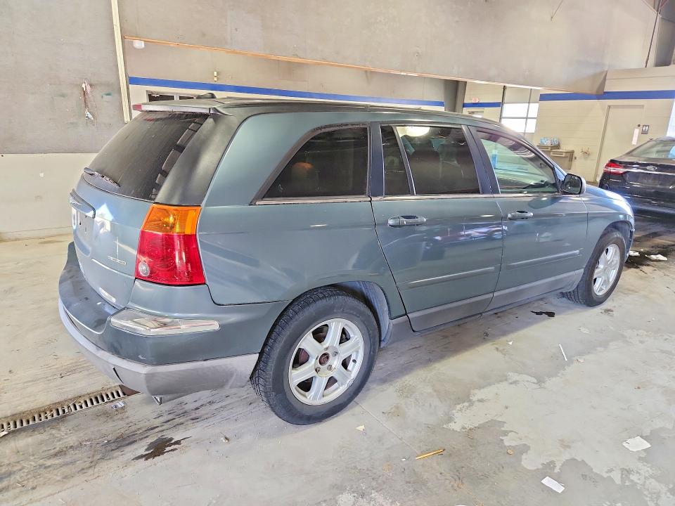 Продажа на аукционе авто 2005 Chrysler Pacifica, vin: 2C4GF68445R584312, номер лота: 49471586