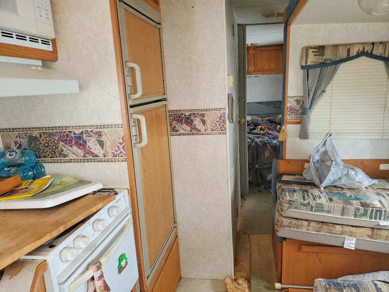 Продажа на аукционе авто 2002 Fleetwood Travel, vin: 1EA1F292932803971, номер лота: 50756676