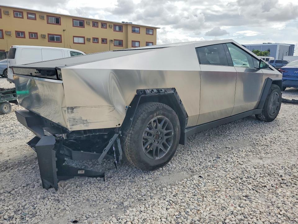 48161596 :رقم المزاد ، 7G2CEHEDXSA073450 vin ، 2025 Tesla Cybertruck مزاد بيع