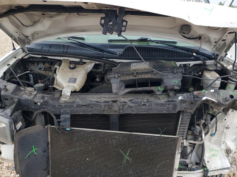 55808606 :رقم المزاد ، 1GCWGBFP8K1152532 vin ، 2019 Chevrolet Express G2500 مزاد بيع