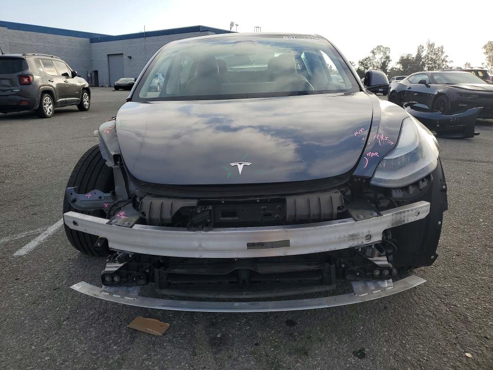 Продажа на аукционе авто 2021 Tesla Model 3, vin: 5YJ3E1EB6MF054506, номер лота: 51896526