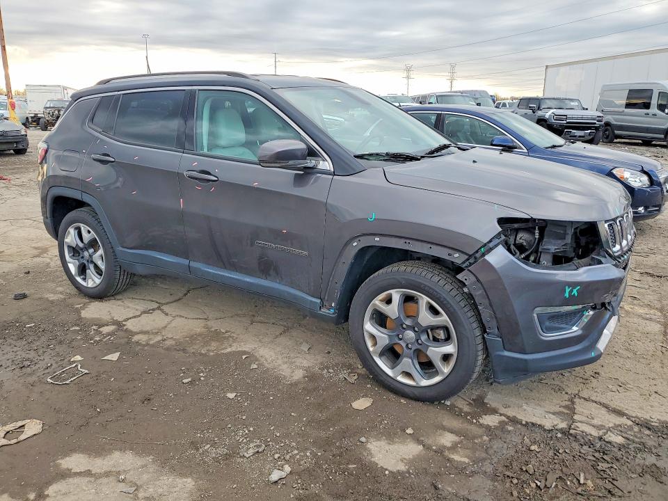 Продаж на аукціоні авто 2018 Jeep Compass, vin: 3C4NJDCB0JT372577, номер лоту: 49622086
