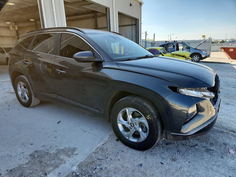 2022 Hyundai Tucson მანქანა იყიდება აუქციონზე, vin: 5NMJBCAE5NH043170, აუქციონის ნომერი: 50570086