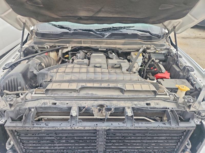 49511976 :رقم المزاد ، 3C63RRGL9NG135415 vin ، 2022 Ram 3500 مزاد بيع