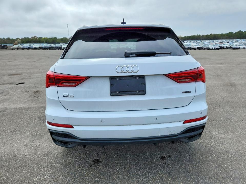 2024 Audi Q3 მანქანა იყიდება აუქციონზე, vin: WA1DECF32R1032911, აუქციონის ნომერი: 51468836