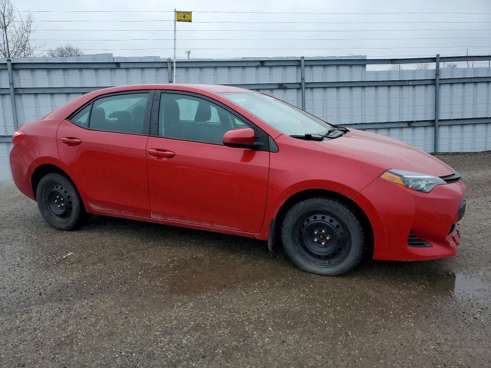 Продажа на аукционе авто 2018 Toyota Corolla, vin: 2T1BURHE2JC099316, номер лота: 48782656