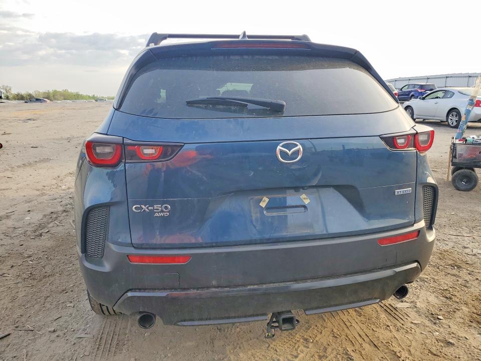 Продажа на аукционе авто 2025 Mazda Cx-50, vin: 7MMVAADW5SN124049, номер лота: 49907496
