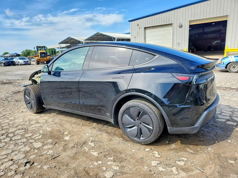 Продажа на аукционе авто 2026 Tesla Model Y, vin: 7SAYGDEDXTA437348, номер лота: 51308666