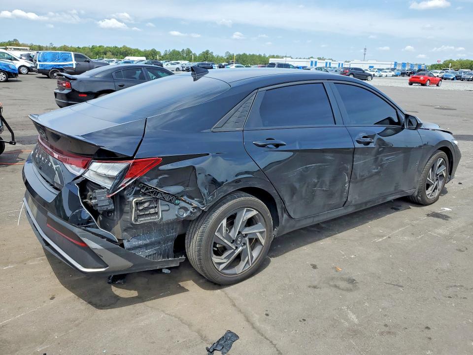 51212876 :رقم المزاد ، KMHLM4DG1SU960015 vin ، 2025 Hyundai Elantra مزاد بيع