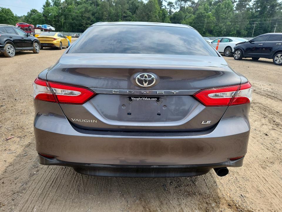 Продажа на аукционе авто 2018 Toyota Camry, vin: 4T1B11HKXJU097568, номер лота: 51663076
