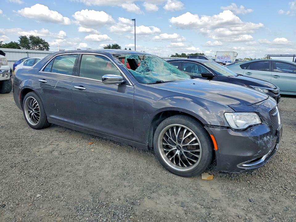 2019 Chrysler 300 მანქანა იყიდება აუქციონზე, vin: 2C3CCAEG3KH693522, აუქციონის ნომერი: 51490066