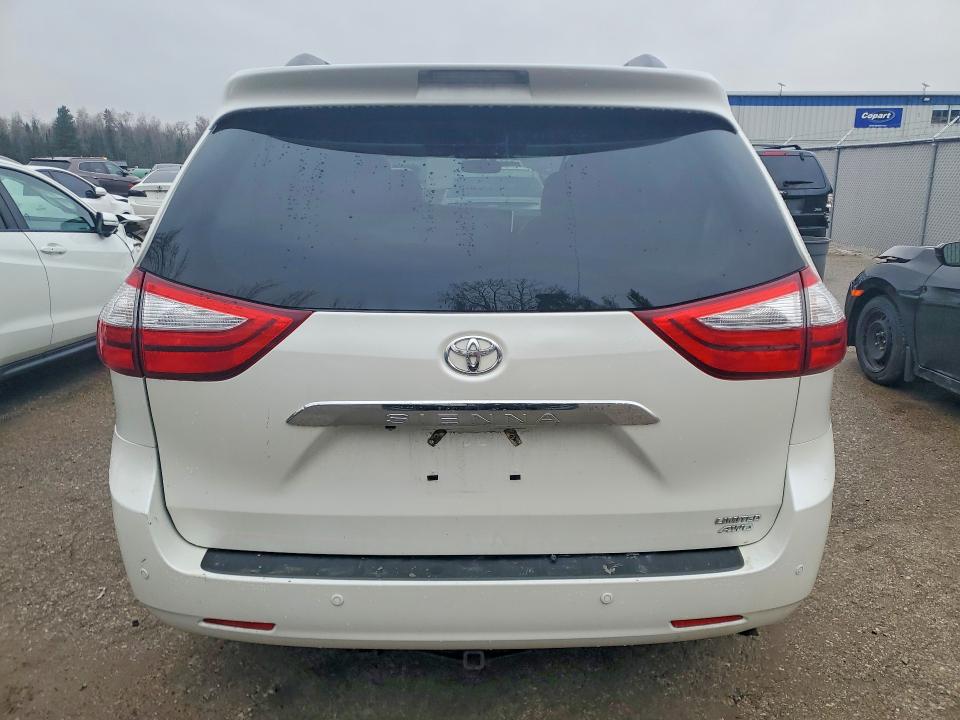 49647946 :رقم المزاد ، 5TDDZ3DC0HS167190 vin ، 2017 Toyota Sienna مزاد بيع