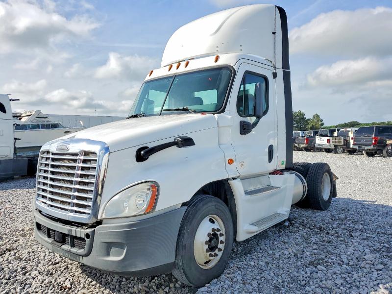 Aukcja sprzedaży 2014 Freightliner Cascadia, vin: 1FUBGEDV4ELFW8390, numer aukcji: 77531025