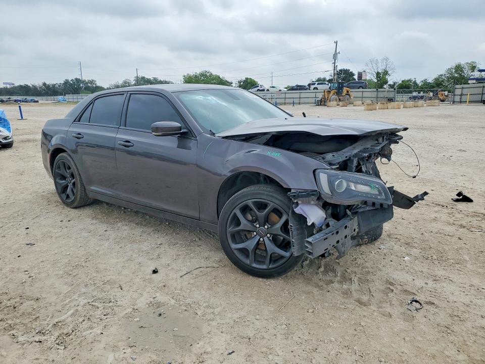 50649696 :رقم المزاد ، 2C3CCABG3MH634414 vin ، 2021 Chrysler 300 مزاد بيع