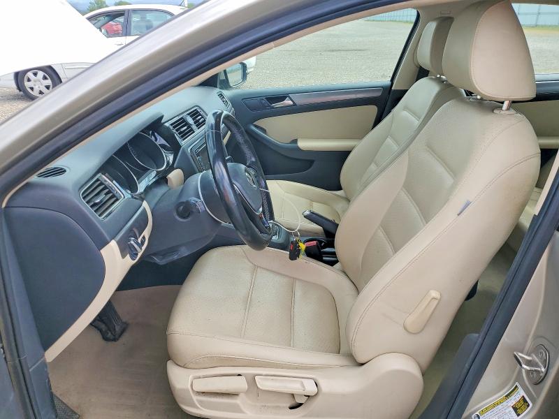 49471956 :رقم المزاد ، 3VWLA7AJ0FM403649 vin ، 2015 Volkswagen Jetta مزاد بيع
