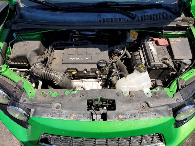 51816296 :رقم المزاد ، 1G1JC5SB0F4146089 vin ، 2015 Chevrolet Sonic مزاد بيع