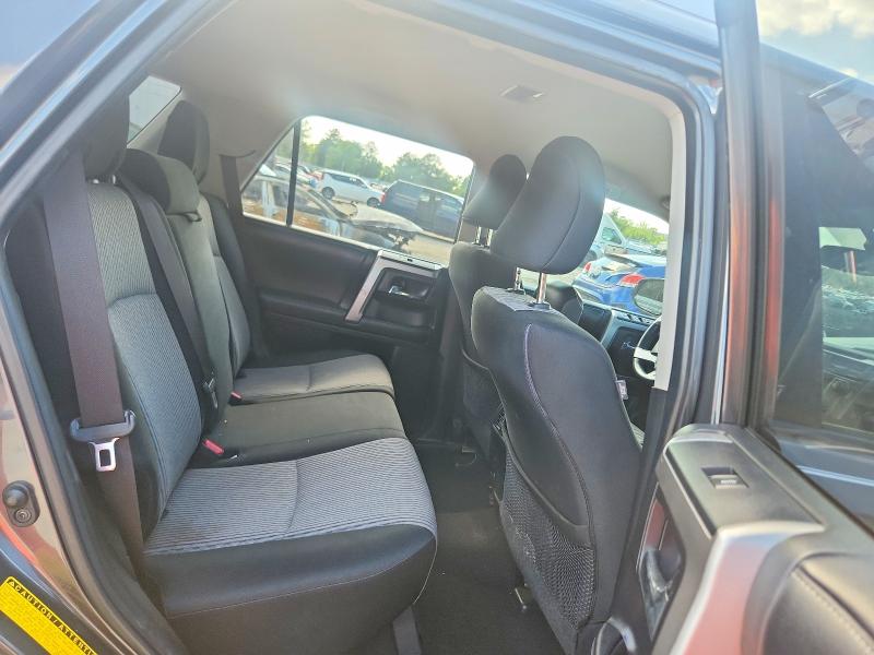 Продаж на аукціоні авто 2018 Toyota 4runner, vin: JTEZU5JR5J5172224, номер лоту: 51141956