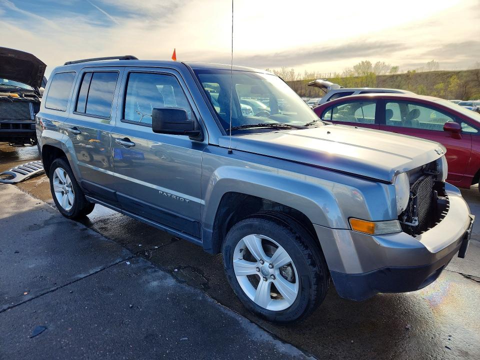 49433256 :رقم المزاد ، 1C4NJRFB9DD234586 vin ، 2013 Jeep Patriot مزاد بيع