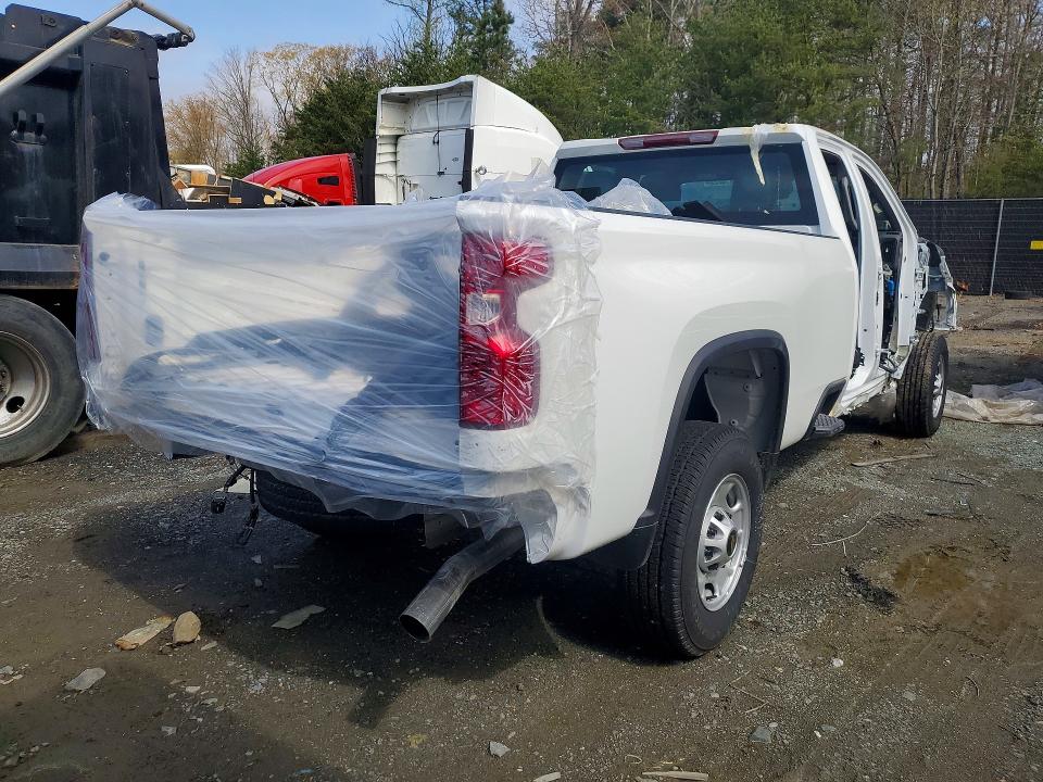 Продажа на аукционе авто 2024 Chevrolet Silverado, vin: 1GC5WLE79RF442121, номер лота: 48616226