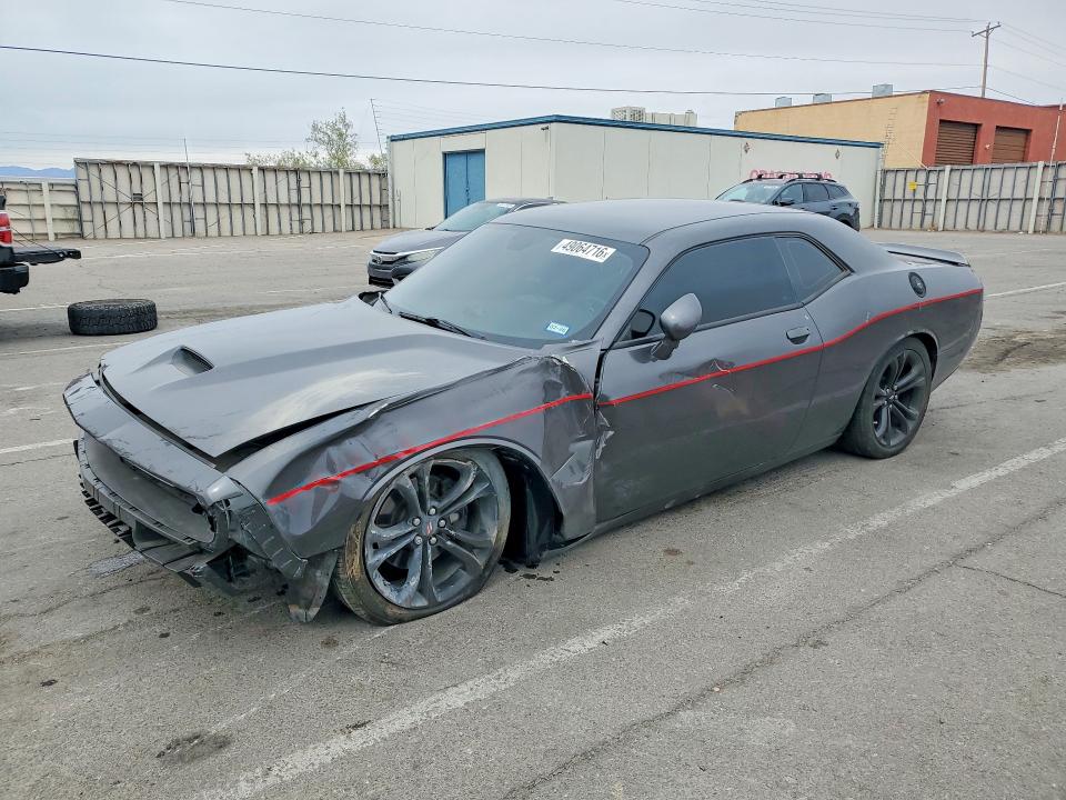 2020 Dodge Challenger მანქანა იყიდება აუქციონზე, vin: 2C3CDZBT2LH118374, აუქციონის ნომერი: 49064716