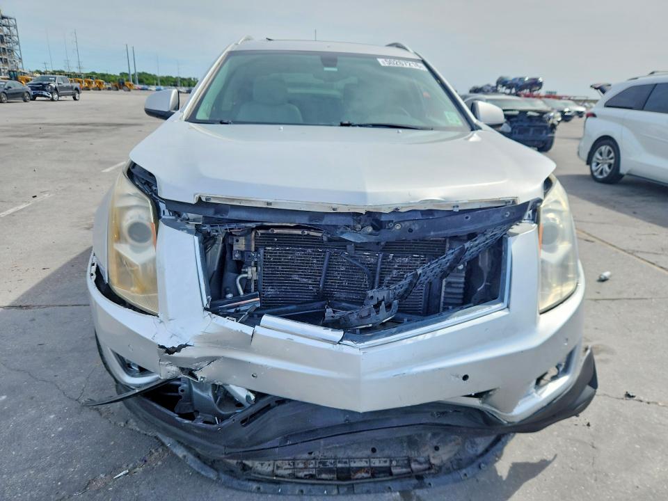 Продажа на аукционе авто 2015 Cadillac Srx, vin: 3GYFNBE31FS614836, номер лота: 50267216
