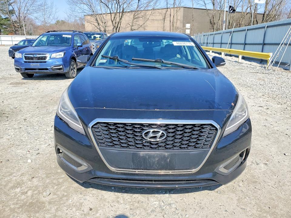 2016 Hyundai Sonata Hybrid მანქანა იყიდება აუქციონზე, vin: KMHE34L10GA026753, აუქციონის ნომერი: 48898716