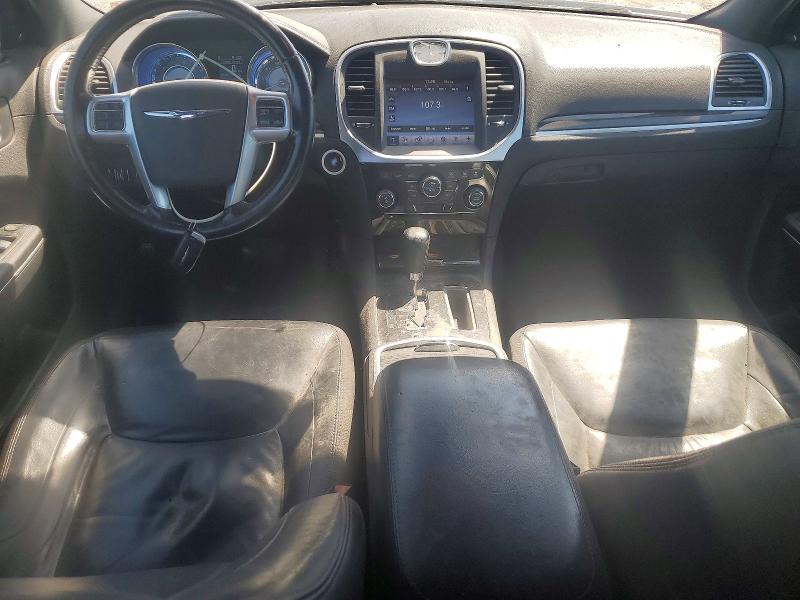 50317576 :رقم المزاد ، 2C3CA5CG5BH585497 vin ، 2011 Chrysler 300 مزاد بيع