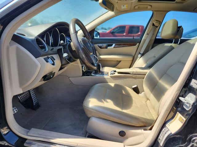 Продаж на аукціоні авто 2012 Mercedes Benz C, vin: WDDGF4HB9CA600983, номер лоту: 50464566
