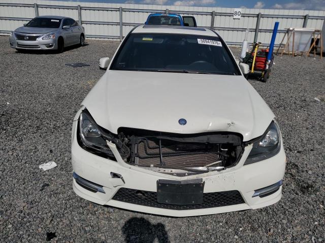 Продажа на аукционе авто 2012 Mercedes-benz C, vin: WDDGF4HB8CA712125, номер лота: 50941976