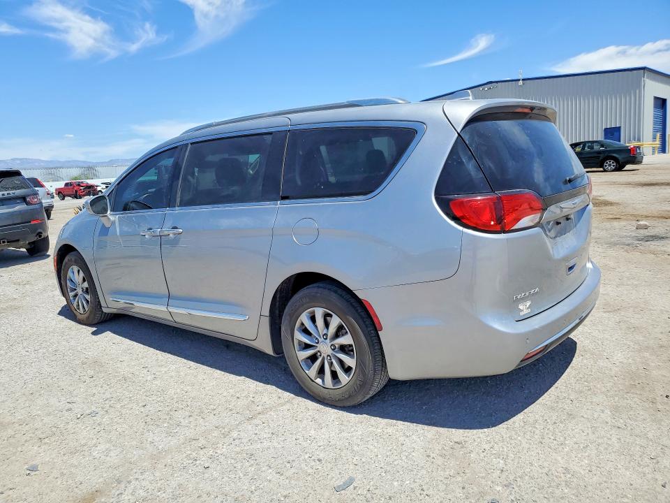 50194556 :رقم المزاد ، 2C4RC1BG1KR609136 vin ، 2019 Chrysler Pacifica مزاد بيع