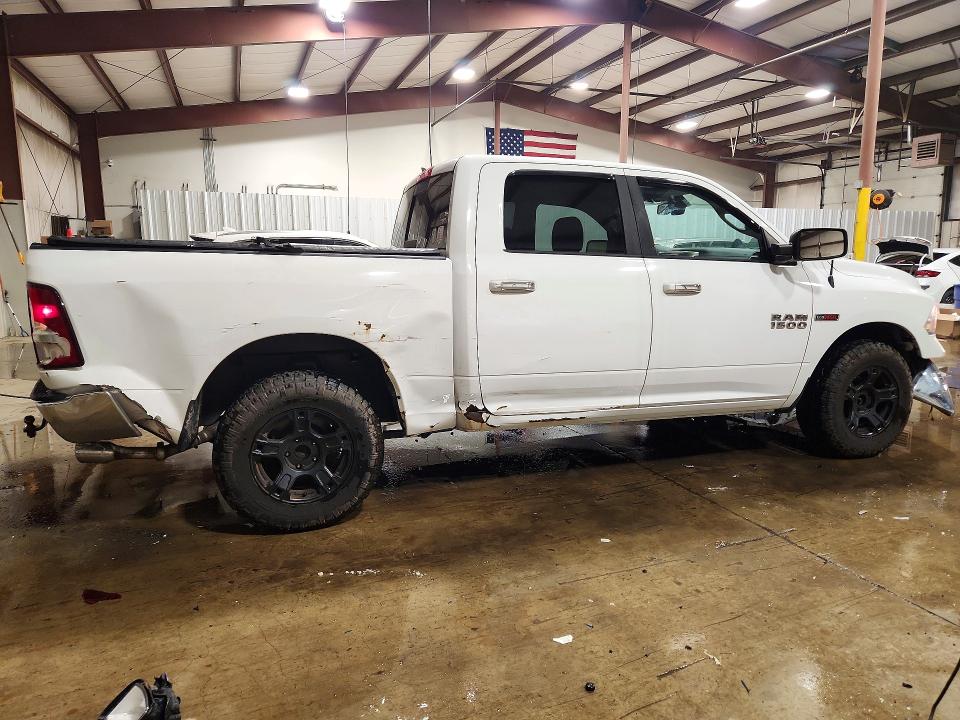 49612766 :رقم المزاد ، 1C6RR7LM2FS610491 vin ، 2015 Ram 1500 مزاد بيع