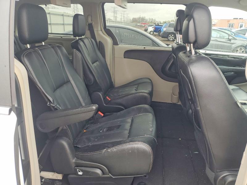 Продажа на аукционе авто 2015 Chrysler Town & Country, vin: 2C4RC1BG9FR711581, номер лота: 48942216