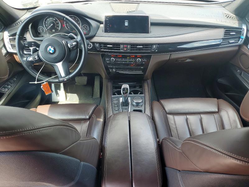 50297576 :رقم المزاد ، 5UXKR0C50J0X96500 vin ، 2018 Bmw X5 مزاد بيع