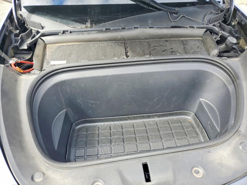 49752216 :رقم المزاد ، 7SAYGDEE0PF902110 vin ، 2023 Tesla Model Y مزاد بيع