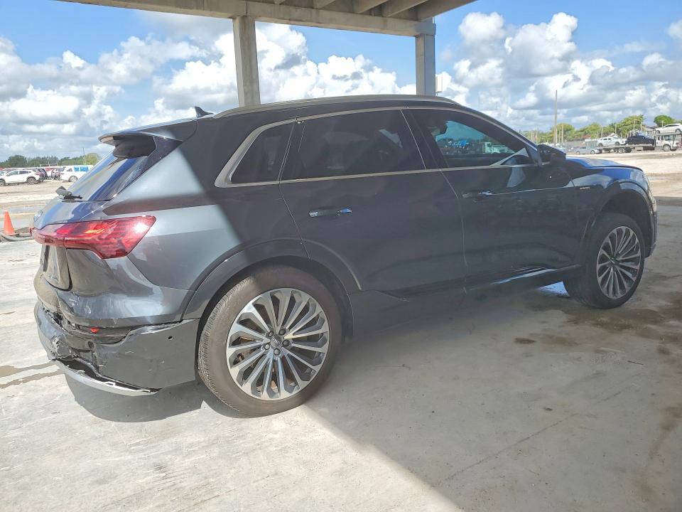 Aukcja sprzedaży 2019 Audi E-tron, vin: WA1VAAGEXKB023023, numer aukcji: 48341626