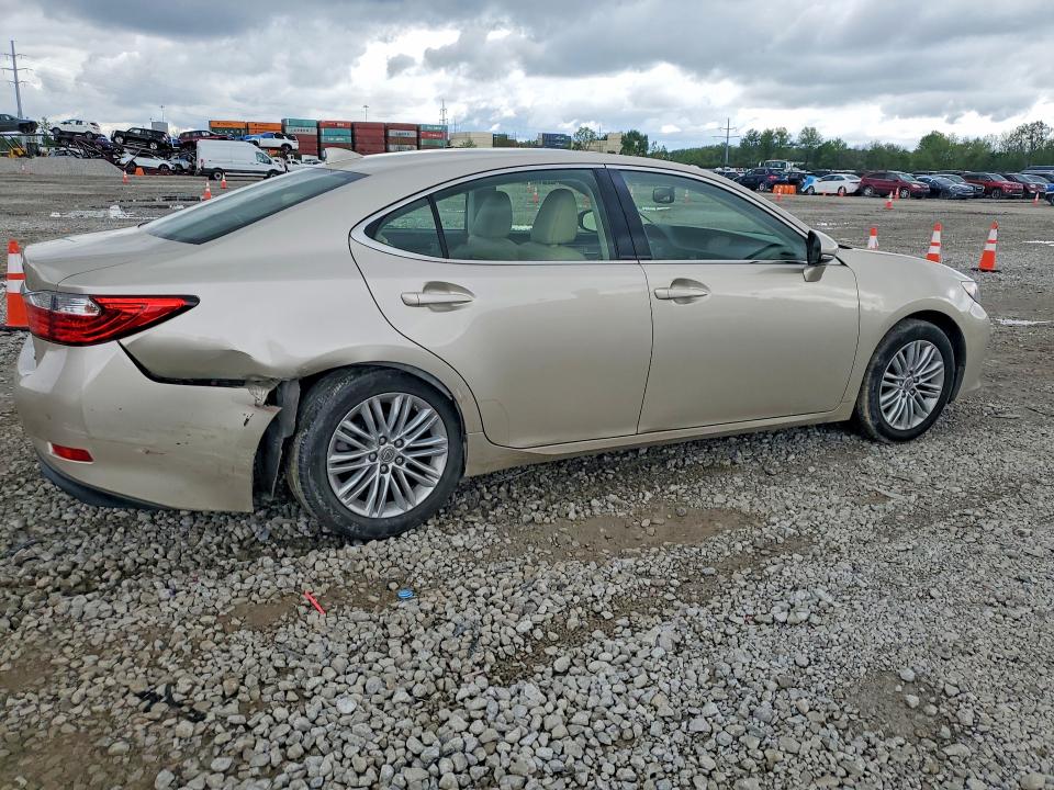 51870736 :رقم المزاد ، JTHBK1GG3F2156296 vin ، 2015 Lexus Es مزاد بيع