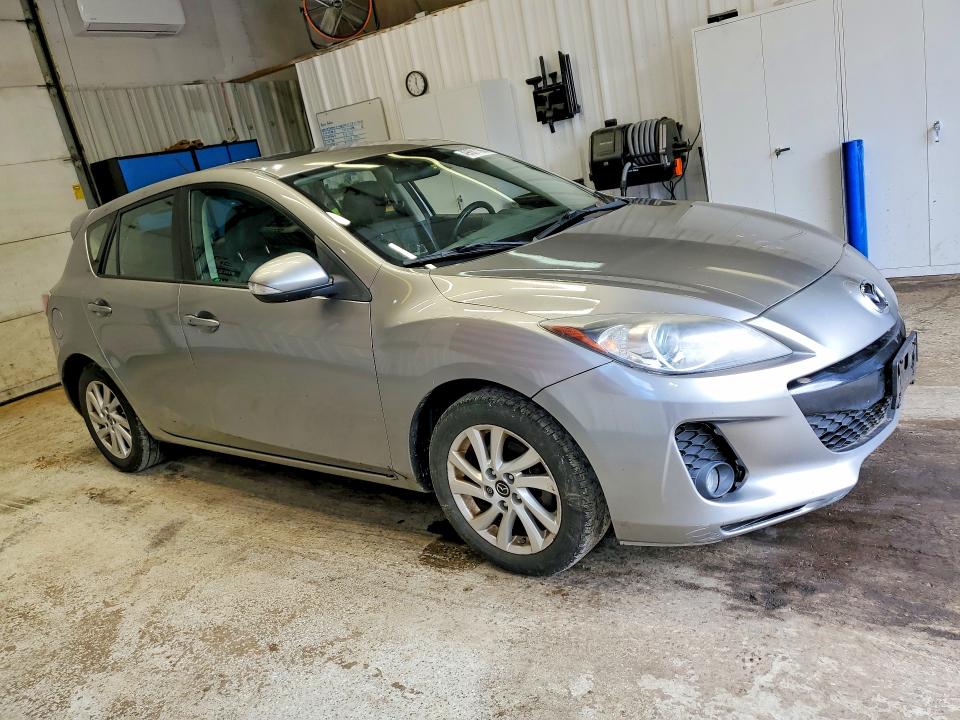49681186 :رقم المزاد ، JM1BL1MP2D1783898 vin ، 2013 Mazda 3 مزاد بيع
