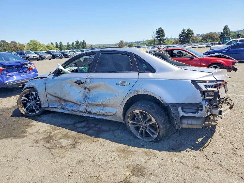 Продажа на аукционе авто 2019 Audi A4, vin: WAUGMAF49KN016526, номер лота: 48828246