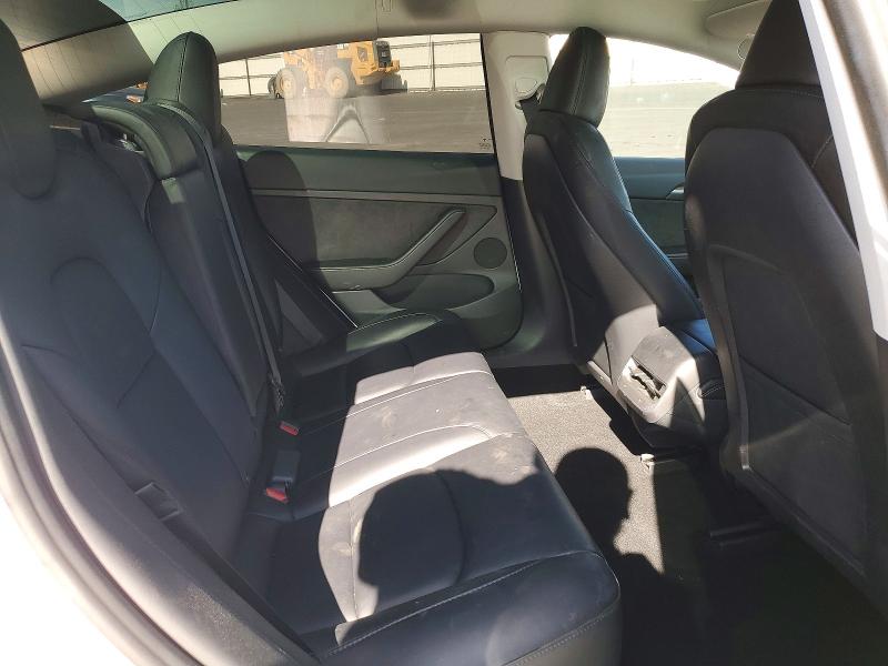 Продажа на аукционе авто 2023 Tesla Model 3, vin: 5YJ3E1EA6PF555584, номер лота: 49419726