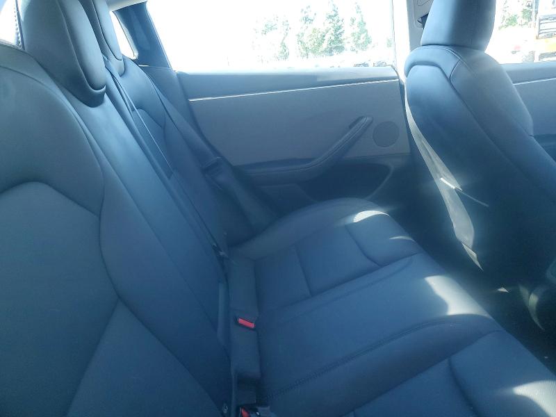 48863526 :رقم المزاد ، 5YJ3E1EA1SF043577 vin ، 2025 Tesla Model 3 مزاد بيع