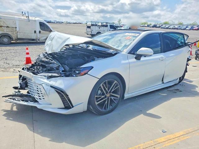 2025 Toyota Camry მანქანა იყიდება აუქციონზე, vin: 4T1DAACK3SU192586, აუქციონის ნომერი: 49250786
