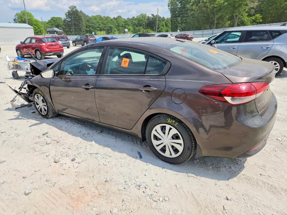 2017 Kia Forte მანქანა იყიდება აუქციონზე, vin: 3KPFK4A7XHE060457, აუქციონის ნომერი: 51302886