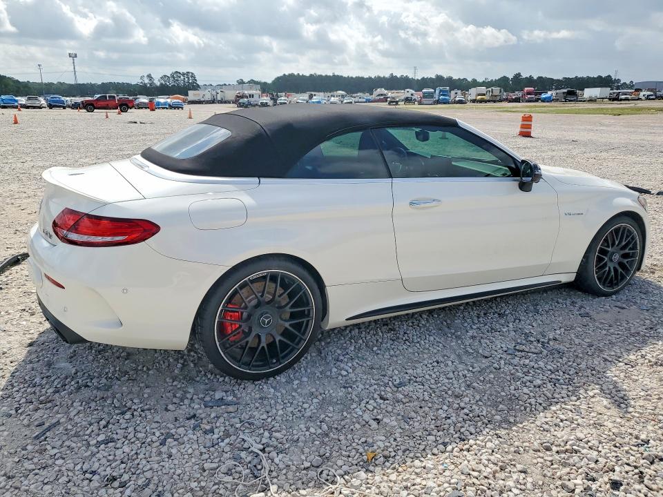 50314406 :رقم المزاد ، WDDWK8HB7HF477094 vin ، 2017 Mercedes-benz C مزاد بيع